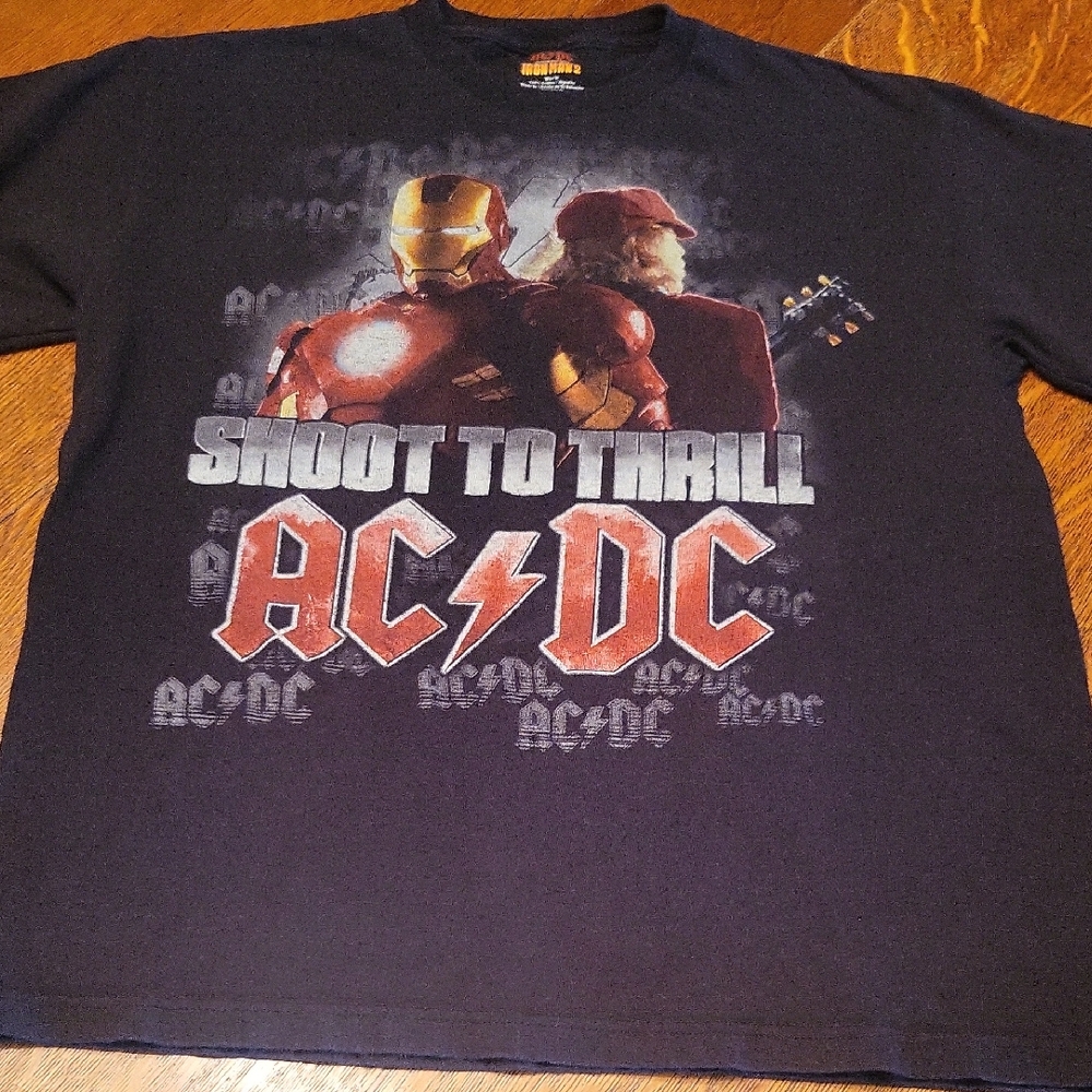 AC/DC Iron Man 2 T-Shirt Size Medium